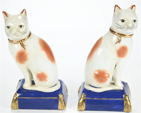 Maitland Smith Ceramic Porcelain Cats