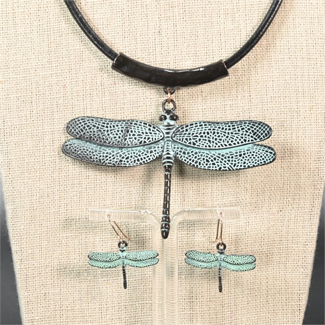 Pendant Dragonfly Earrings and Pendant