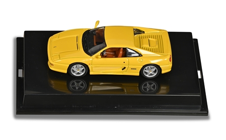 1:43 Hot Wheels Ferrari F355 Berlinetta Yellow