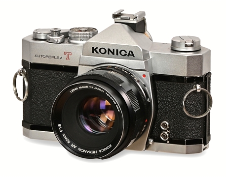 Vintage Konica Autoreflex T