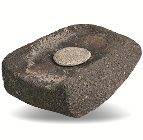 80 lb Igneous Metate with Mano