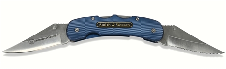 Smith & Wesson Bullseye Blue Double Lock Pocket Knife