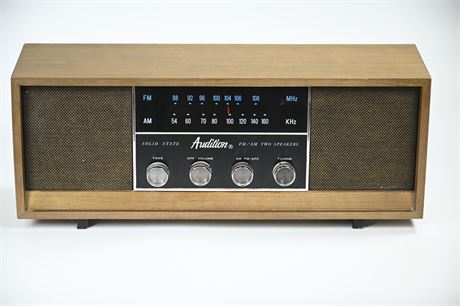 Vintage "Audition" AM/FM Radio