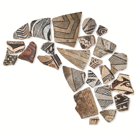 24 Ancestral Puebloan Pottery Sherds – Black-on-White & Plainware