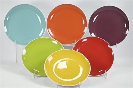 Set Of (18) Multicolored Hors D'Oeuvres Plates
