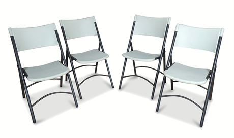 4 Folding Chairs