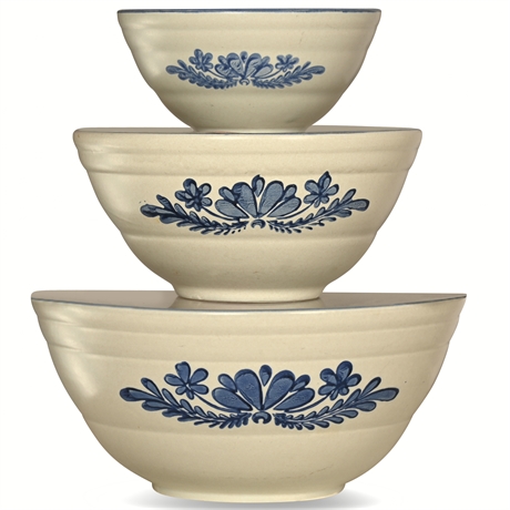 Pfaltzgraff Yorktowne Nesting Mixing Bowls