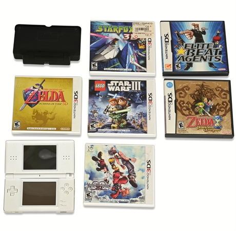 Nintendo DS Lite, DS Games & Charging Stand