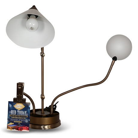 Ultimate Table Top Lamp by Daylight