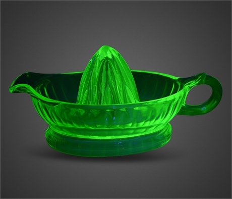 1930s Uranium Glass Citrus Juicer – Glows Under UV, Excellent Condition