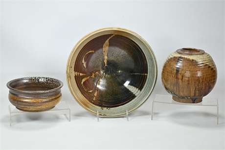 Stoneware Bowl & Decorative Vase