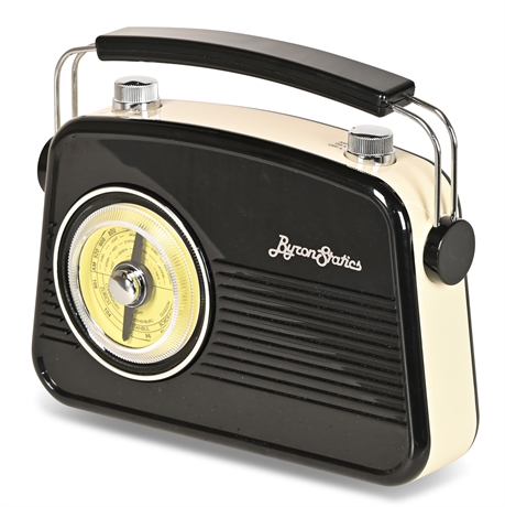 Retro AM/FM Radio by Byron Statics