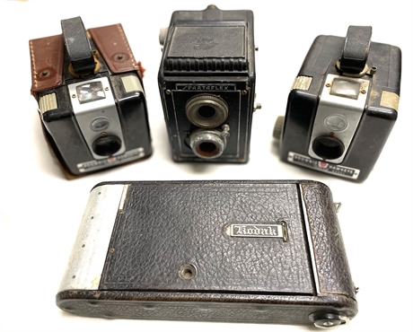 Lot of 4 Vintage Cameras