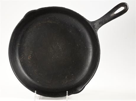10 1/2" Red Mountain # 8GF Cast Iron Skillet BSR Birmingham Stove and Range