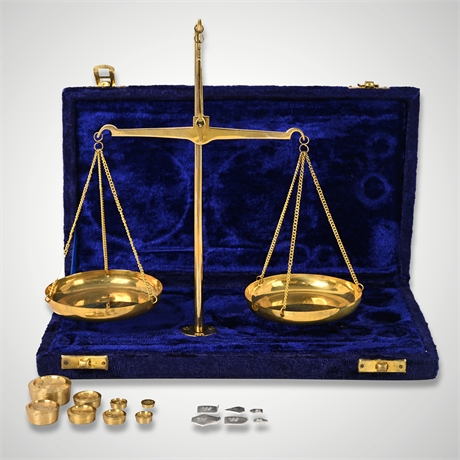 Vintage Jeweler's Brass Balance Scale with 100g Weights in Felt-Lined Case