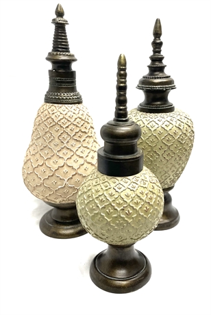Set of 3 Decorative Urns