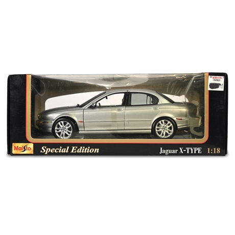 Maisto 1:18 Jaguar X-TYPE Special Edition Diecast Model Car