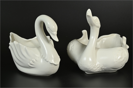 Vintage Hull Pottery Swans