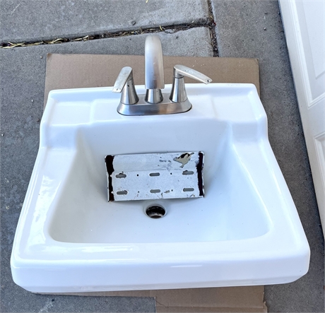 Porcelain Sink with Attached Faucet