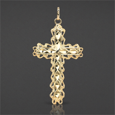 14K Yellow Gold Cross Pendant – Filigree Design, 1.83g