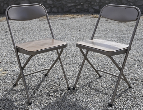 Pair Vintage Samsonite Chairs