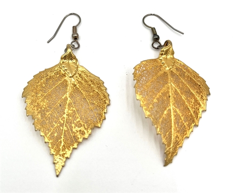 GOLD LEAF PIERCED ERRINGS