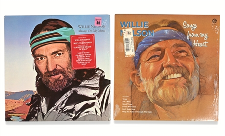 Willie Nelson Vinyl Record Collection: Timeless Country Classics