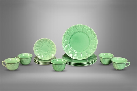 Knowles Taylor & Knowles Luncheon Set Lotus Green