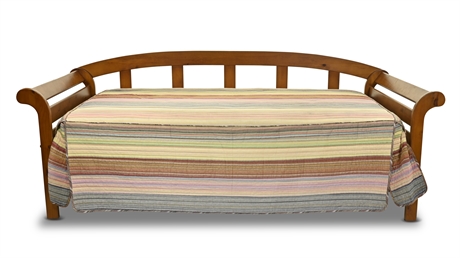 Solid Wood Daybed with Trundle