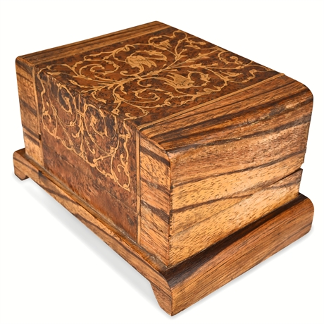 Antique Inlaid Wood Musical Expanding Cigar Box – Holds 40