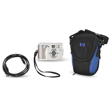 HP Photosmart 935 Q2214A 5.3MP Digital Camera — Bag & USB, Tested
