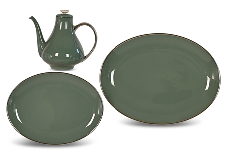 Franciscan Spruce Serving Tea Pot & Serving Trays