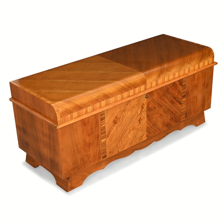 Vintage Lane 'Waterfall' Cedar Chest