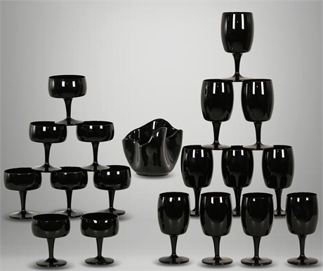 Gorham Reizart Black Accent Champagne and Wine Stems