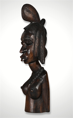 Early Nigerian Ebony Bust – Hand-Carved Yoruba Female Portrait