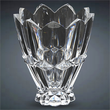 10" Vintage Mikasa Diamond Point Crystal Vase