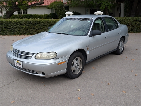2005 Chevrolet Classic Fleet Sedan