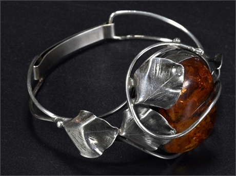 Antique Arts and Crafts Sterling Silver Amber Bracelet