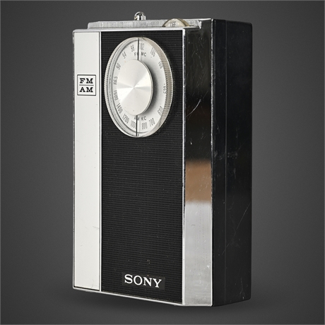 Sony TFM-850W AM/FM Transistor Radio Portable Vintage 1965