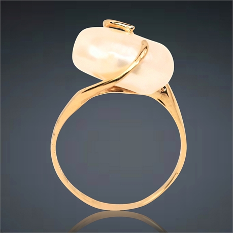 14K Organic Baroque Pearl Ring, Size 6.5