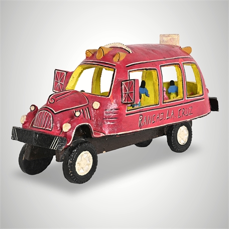 Barro Betus Folk Art Bus — J.J. Ramos Medrano, Tonalá — Rancho La Cruz