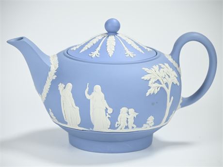 Vintage Wedgwood Jasperware Teapot +