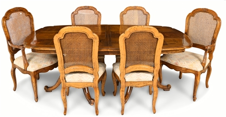 Henredon French Provincial Style Dining Table and Chairs