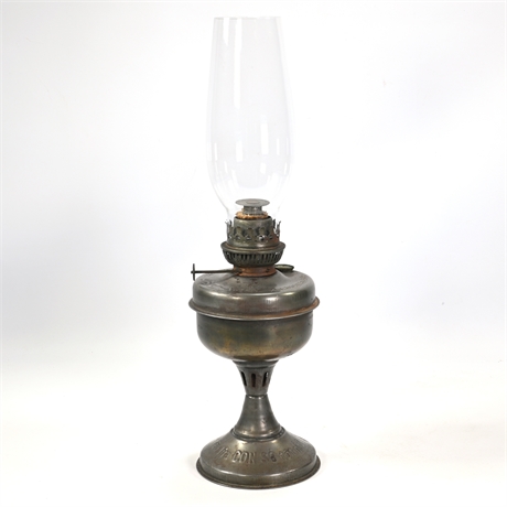 Antique SHELL ABC 19 Kerosene Lamp