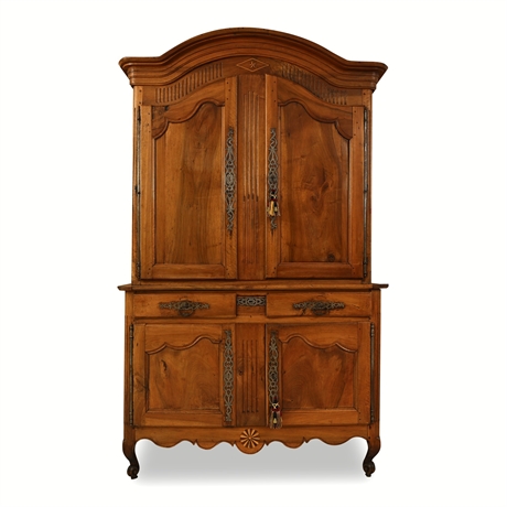 Late 18th-Century French Provincial Walnut Buffet à Deux Corps