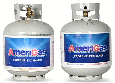 Versatile Pair of Propane Tanks