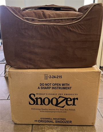 Snoozer Luxury Lookout I Booster Dog Car Seat