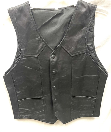 Men’s Small Black Leather Motorcycle Vest