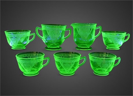 Federal Georgian Lovebirds Vaseline Glass Cream & Sugar w/ (5) Cups, Chipped