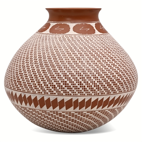 Adrian Rojas Mata Ortiz Hand-Coiled Geometric Olla – 9.5”